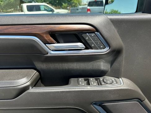 Certified 2024 GMC Sierra 1500 SLT AWD/4WD image 13