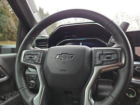 Used 2025 Chevrolet Silverado 2500 LT w/ Trail Boss Package image 18