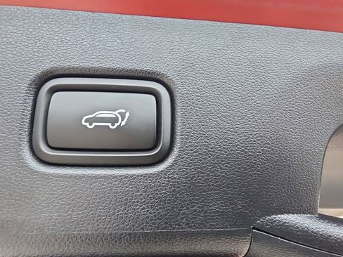 Used 2024 Hyundai Tucson Limited image 13