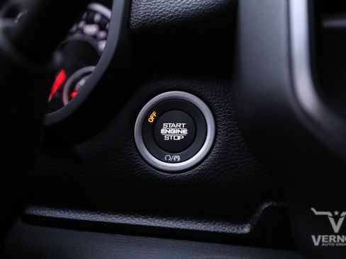 New 2025 RAM 2500 Big Horn image 24