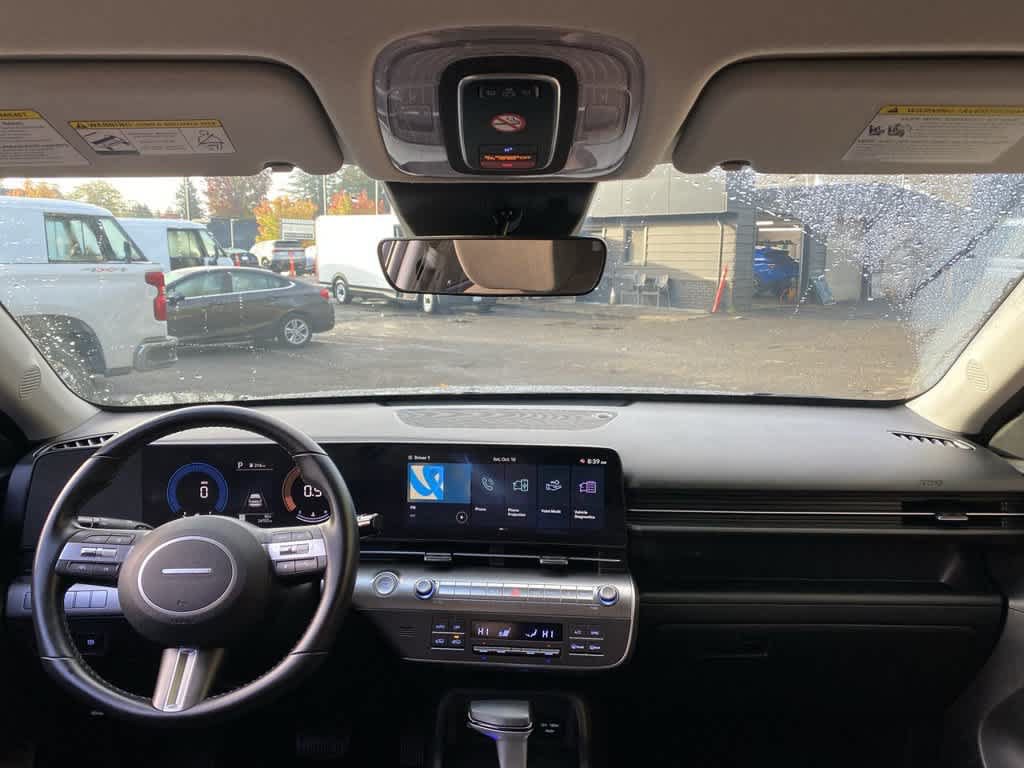 Used 2025 Hyundai Kona SEL FWD image 11