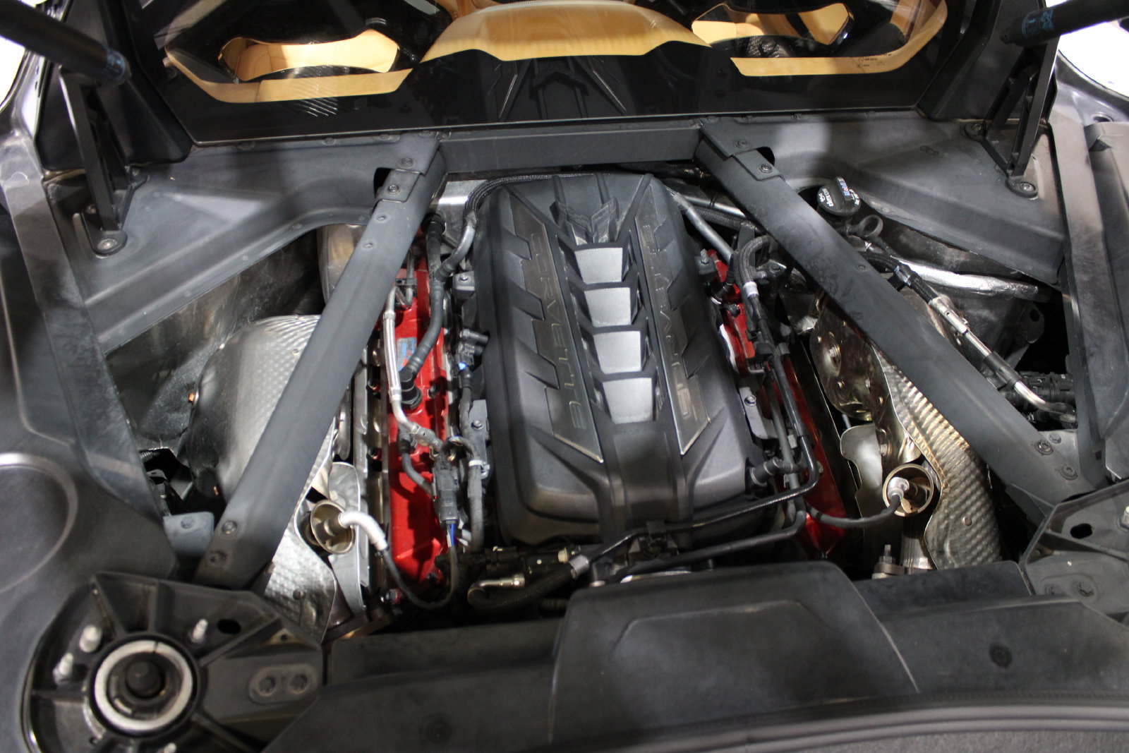 Used 2023 Chevrolet Corvette Stingray Premium Cpe w/ Z51 Performance Package RWD image 16