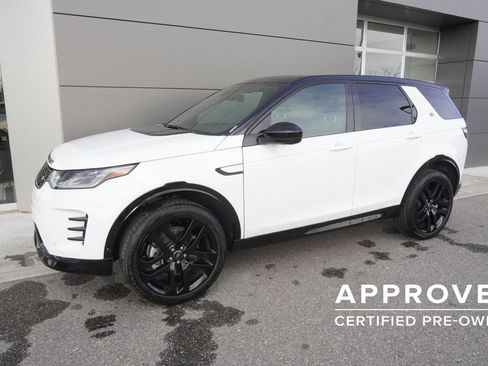 Used 2025 Land Rover Discovery Sport Dynamic SE image 3
