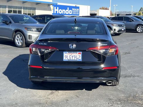 Used 2024 Honda Civic Sport image 22