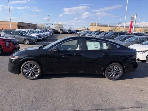 New 2026 Nissan Sentra SL w/ Floor Mat Package FWD image 2