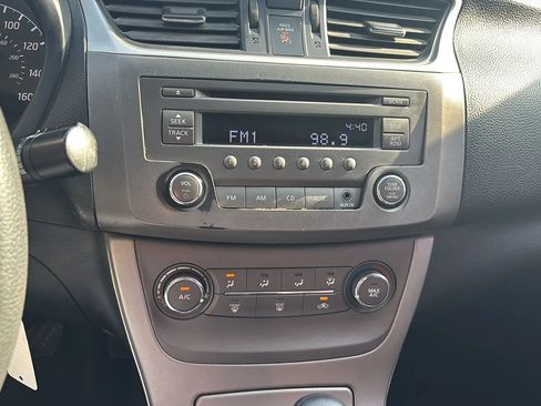 Used 2014 Nissan Sentra S FWD image 8
