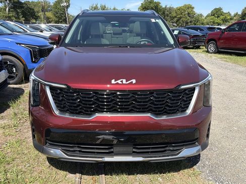 Certified 2025 Kia Sorento S w/ Panoramic Sunroof Package FWD image 2