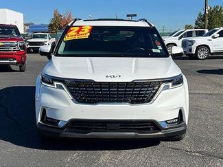Used 2023 Kia Carnival SX Prestige FWD video 2
