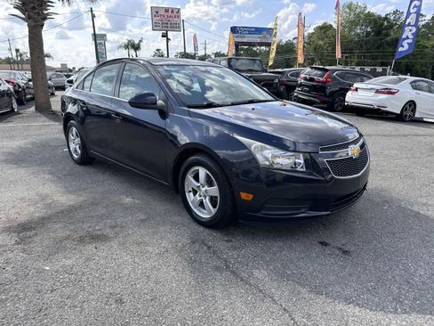 Used 2014 Chevrolet Cruze LT w/ All-Star Edition FWD image 3