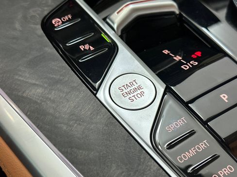 New 2026 BMW X7 xDrive40i image 30