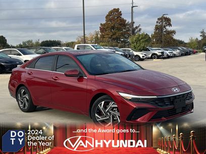 Certified 2025 Hyundai Elantra SEL