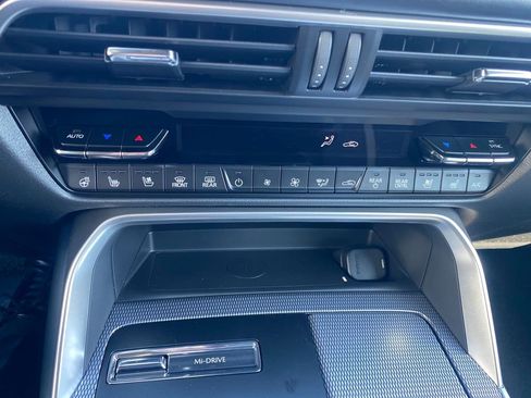 New 2026 MAZDA CX-70 3.3 Turbo S w/ Premium Package AWD/4WD image 12