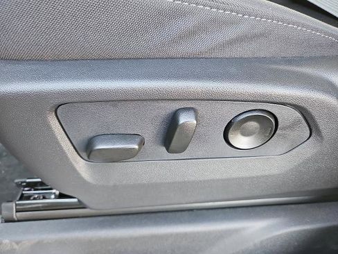 New 2026 GMC Sierra 1500 Elevation image 12