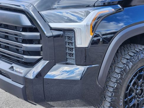 Used 2025 Toyota Tundra SR5 w/ SR5 Premium Package image 9