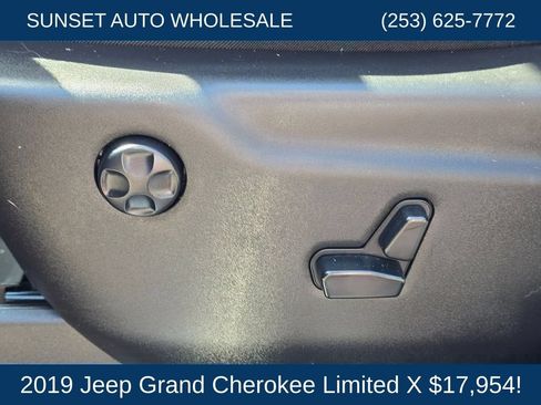 Used 2019 Jeep Grand Cherokee Limited X AWD/4WD image 26
