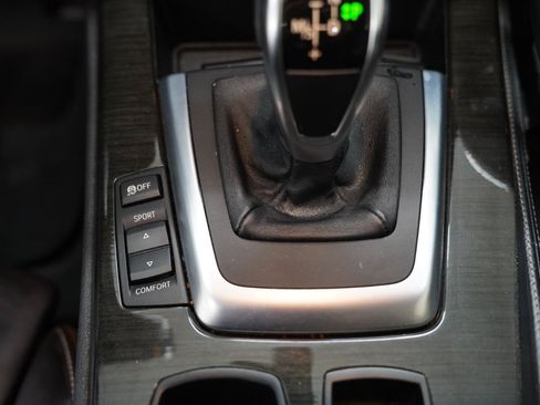 Used 2012 BMW Z4 sDrive28i RWD image 21