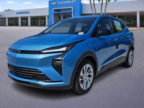 New 2027 Chevrolet Bolt LT w/ Comfort Package FWD image 3