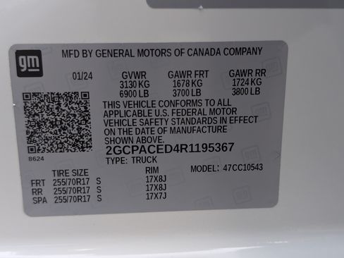 Used 2024 Chevrolet Silverado 1500 LT RWD image 38