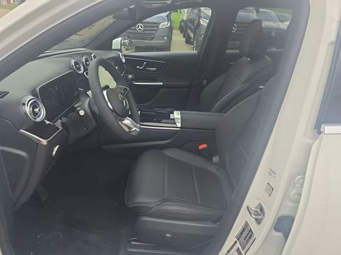 New 2026 Mercedes-Benz GLC 300 4MATIC image 9
