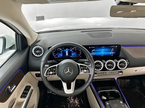 Certified 2023 Mercedes-Benz GLA 250 image 19