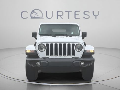 Used 2021 Jeep Wrangler Unlimited Sport AWD/4WD image 9