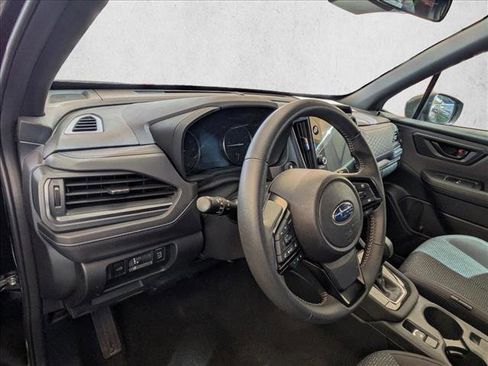 Used 2025 Subaru Forester Premium AWD/4WD image 8