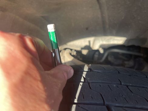 Used 2019 RAM 1500 Classic SLT RWD image 21