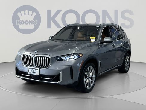 Used 2024 BMW X5 xDrive40i w/ Premium Package AWD/4WD image 1