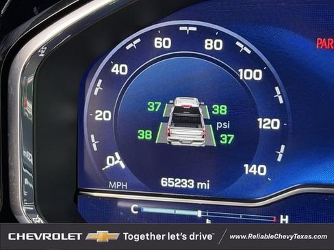 Used 2025 Chevrolet Silverado 1500 High Country w/ High Country Premium Package AWD/4WD image 18