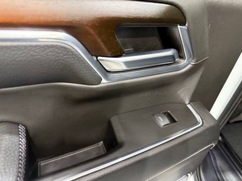 Used 2024 GMC Sierra 1500 Denali image 19