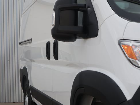 New 2026 RAM ProMaster 2500 w/ Premium Convenience Group FWD image 3
