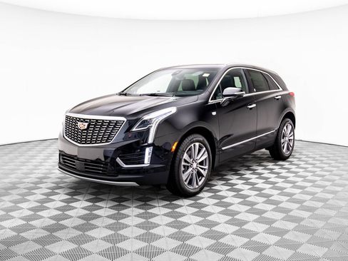 New 2025 Cadillac XT5 Premium Luxury w/ Technology Package image 3