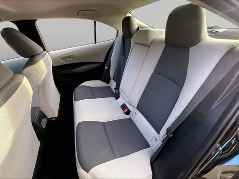 Used 2023 Toyota Corolla LE FWD image 20