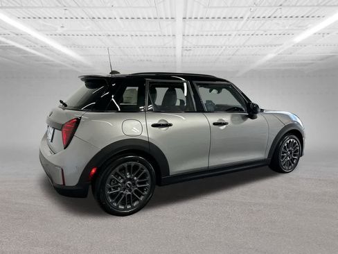 New 2026 MINI Cooper S image 6
