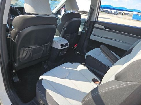 Used 2022 Hyundai Palisade SEL w/ Convenience Package FWD image 11