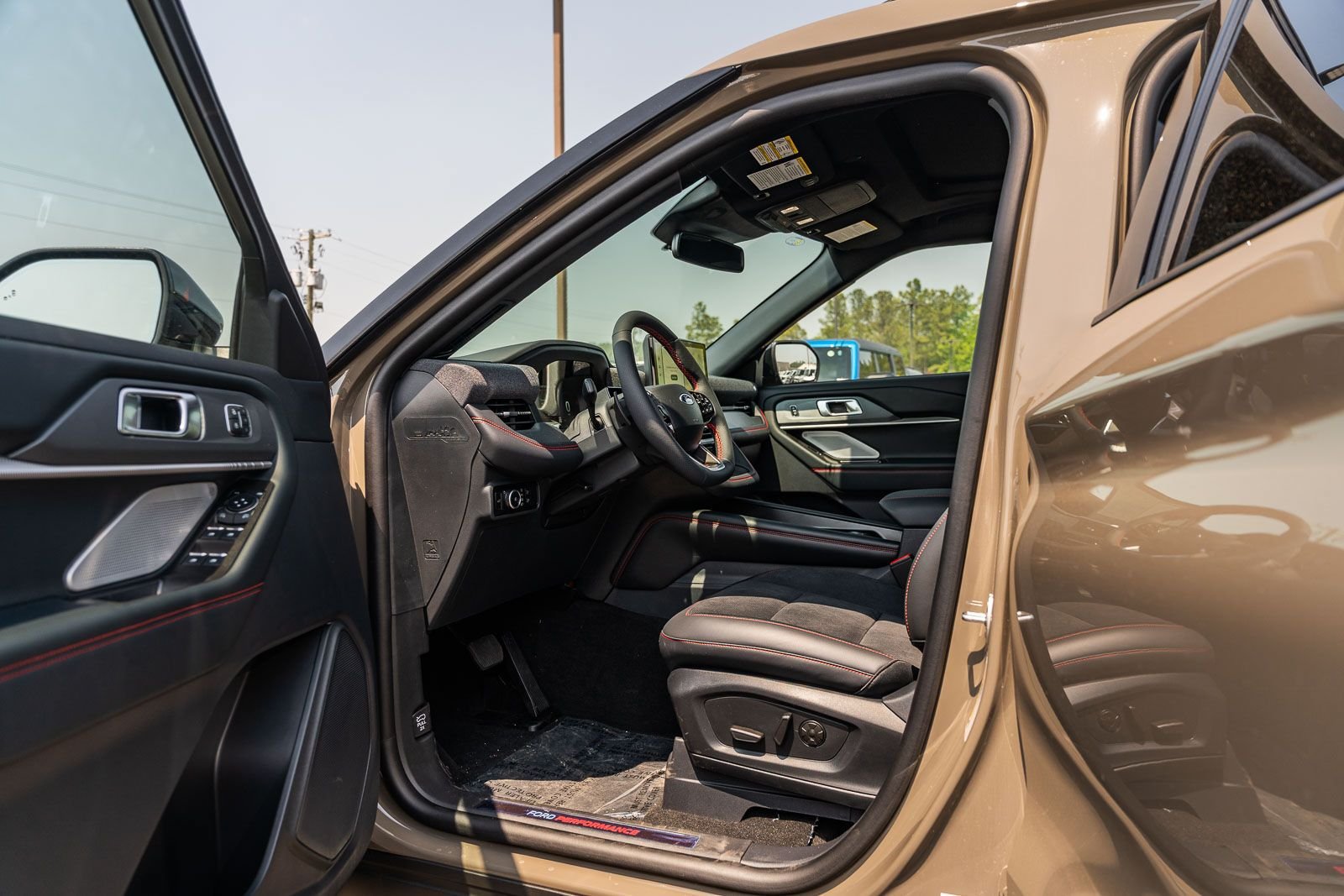 New 2026 Ford Explorer ST w/ Sun And Sound Package AWD/4WD image 15