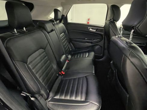 Used 2019 Ford Edge SEL w/ Equipment Group 201A AWD/4WD image 25