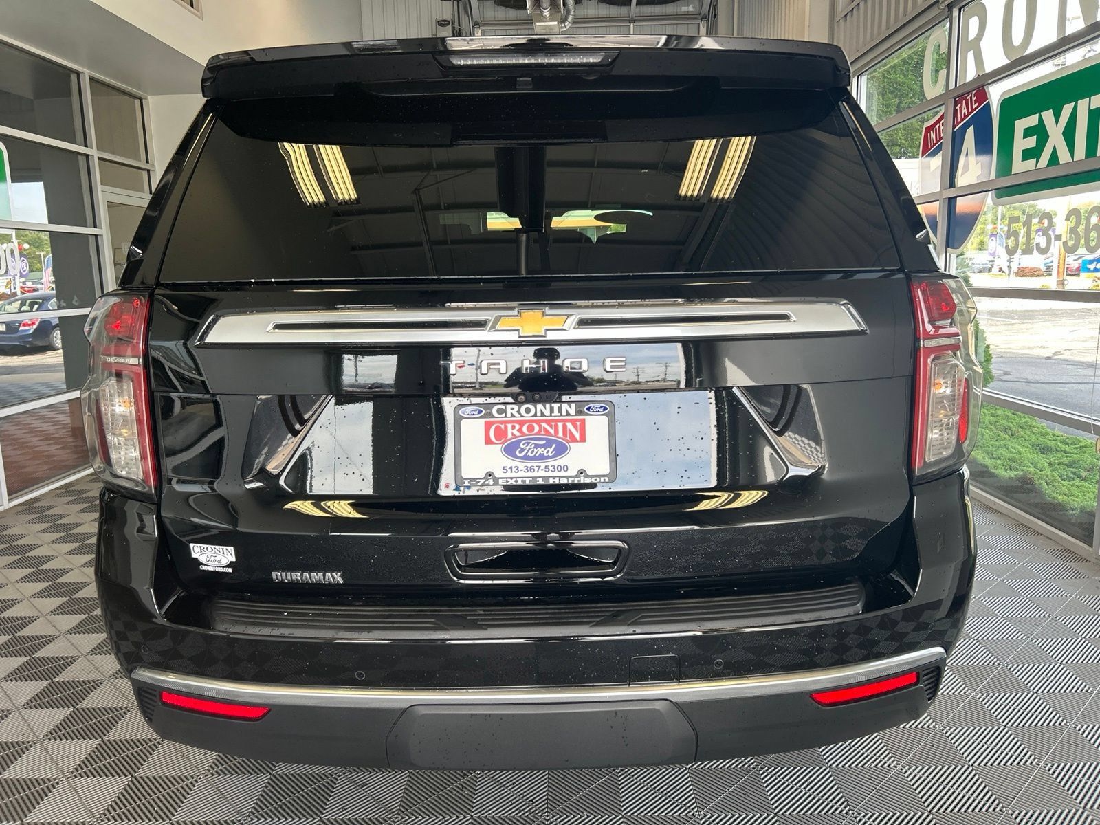 Used 2023 Chevrolet Tahoe High Country w/ Premium Package AWD/4WD image 5