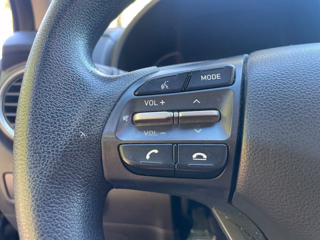 Used 2021 Hyundai Kona SE AWD/4WD image 12