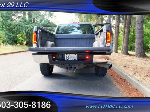 Used 2011 Chevrolet Silverado 2500 LTZ w/ LTZ Plus Package AWD/4WD image 30