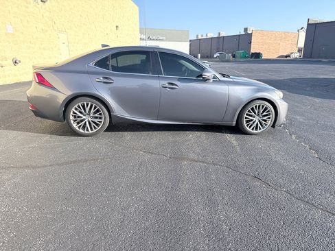 Used 2014 Lexus IS 250 w/ Preferred Accessory Package image 6