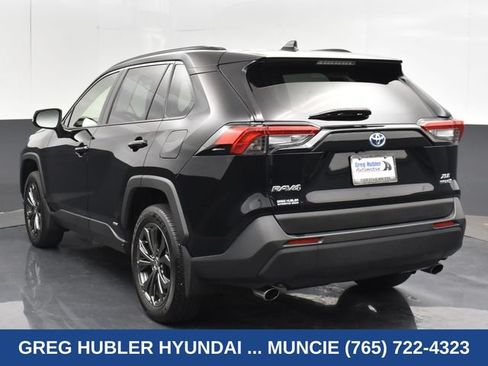 Used 2024 Toyota RAV4 XLE Premium w/ Weather Package AWD/4WD image 5