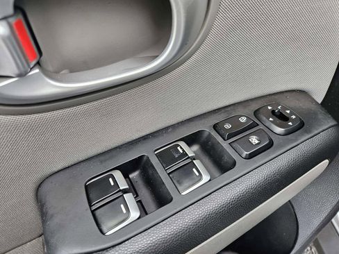 Used 2019 Kia Soul w/ Option Group 020 image 14