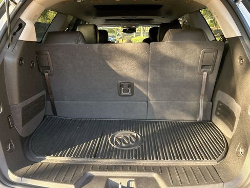 Used 2017 Buick Enclave Leather image 26