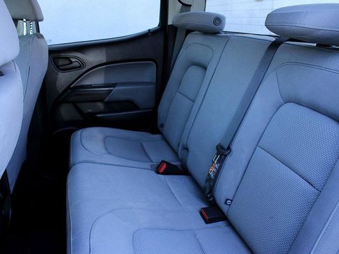 Used 2018 GMC Canyon 2WD Crew Cab w/ Convenience Package image 17