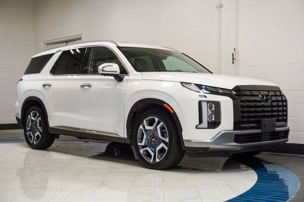 Used 2024 Hyundai Palisade Limited FWD image 5