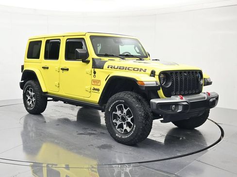 Used 2023 Jeep Wrangler Unlimited Rubicon w/ LED Lighting Group AWD/4WD image 3