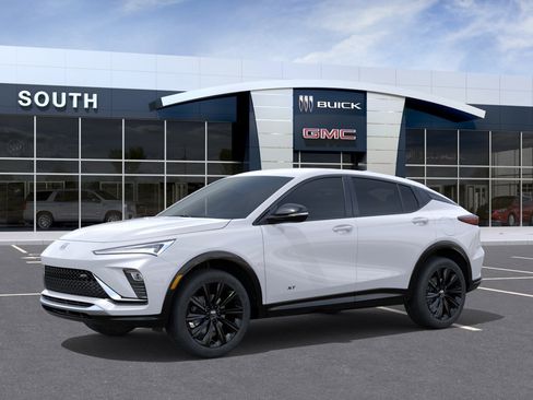 New 2026 Buick Envista Sport Touring image 2