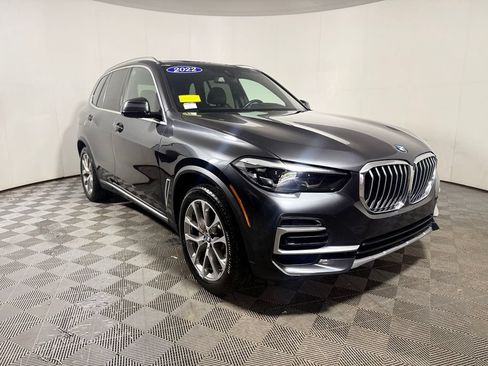 Used 2022 BMW X5 xDrive40i w/ Premium Package AWD/4WD image 8