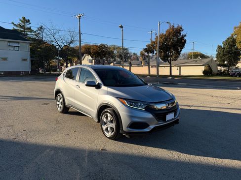 Used 2022 Honda HR-V LX image 1